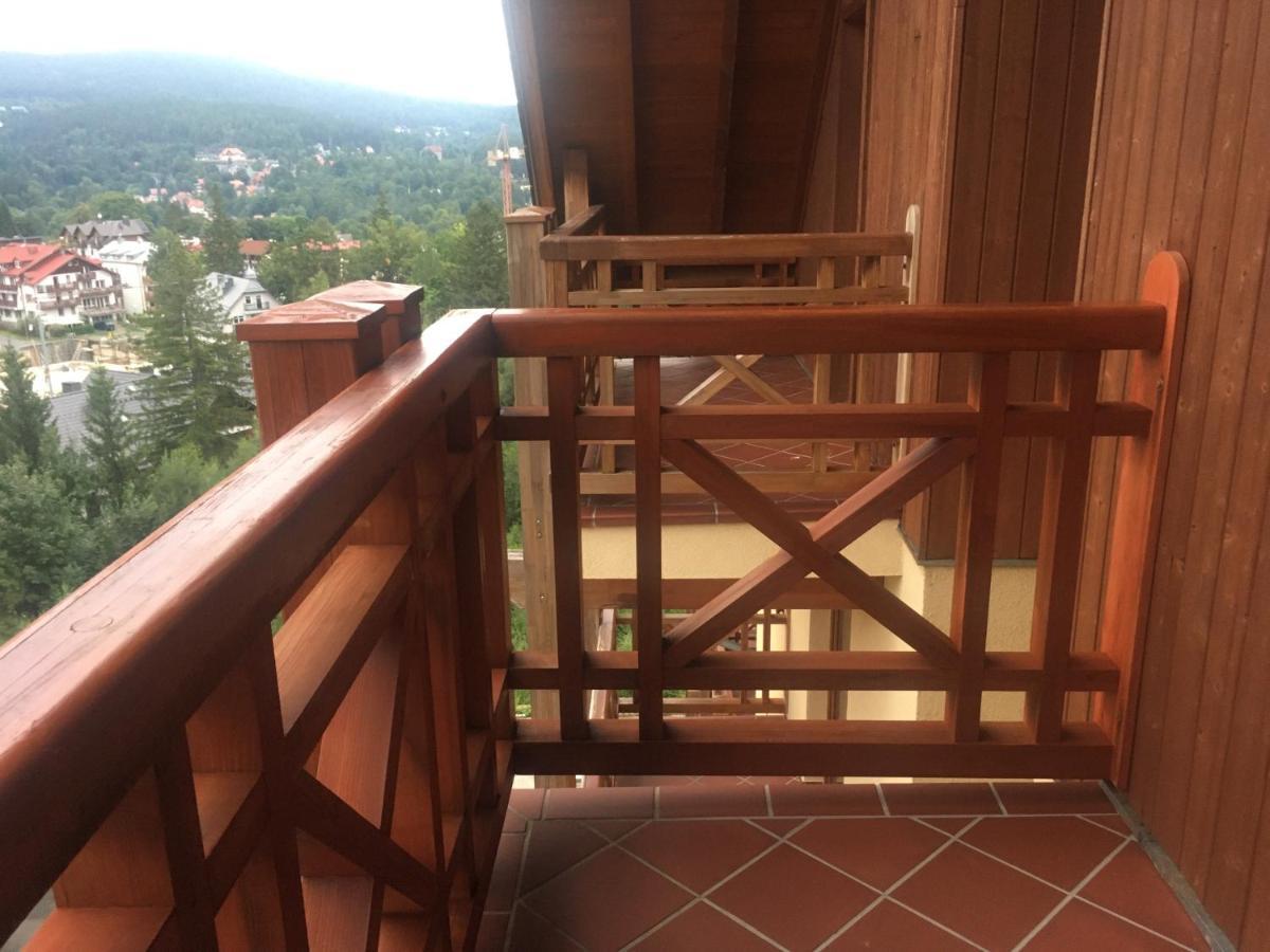 Apartament Urocza Przy Wyciagu Ski Arena ชกลาร์สกา ปอเรมบา ภายนอก รูปภาพ