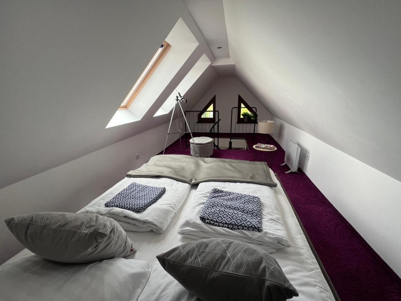 Apartament Urocza Przy Wyciagu Ski Arena ชกลาร์สกา ปอเรมบา ภายนอก รูปภาพ