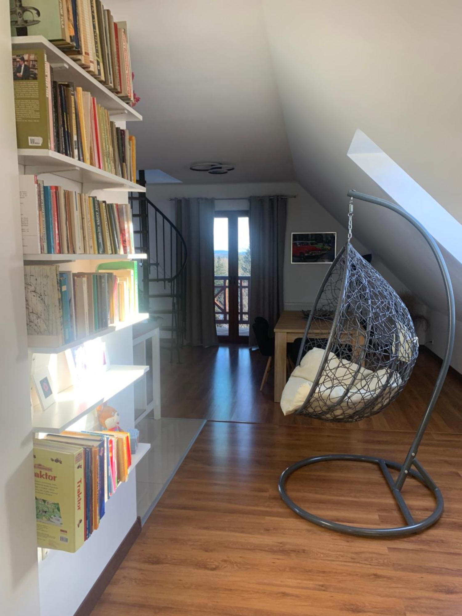 Apartament Urocza Przy Wyciagu Ski Arena ชกลาร์สกา ปอเรมบา ภายนอก รูปภาพ